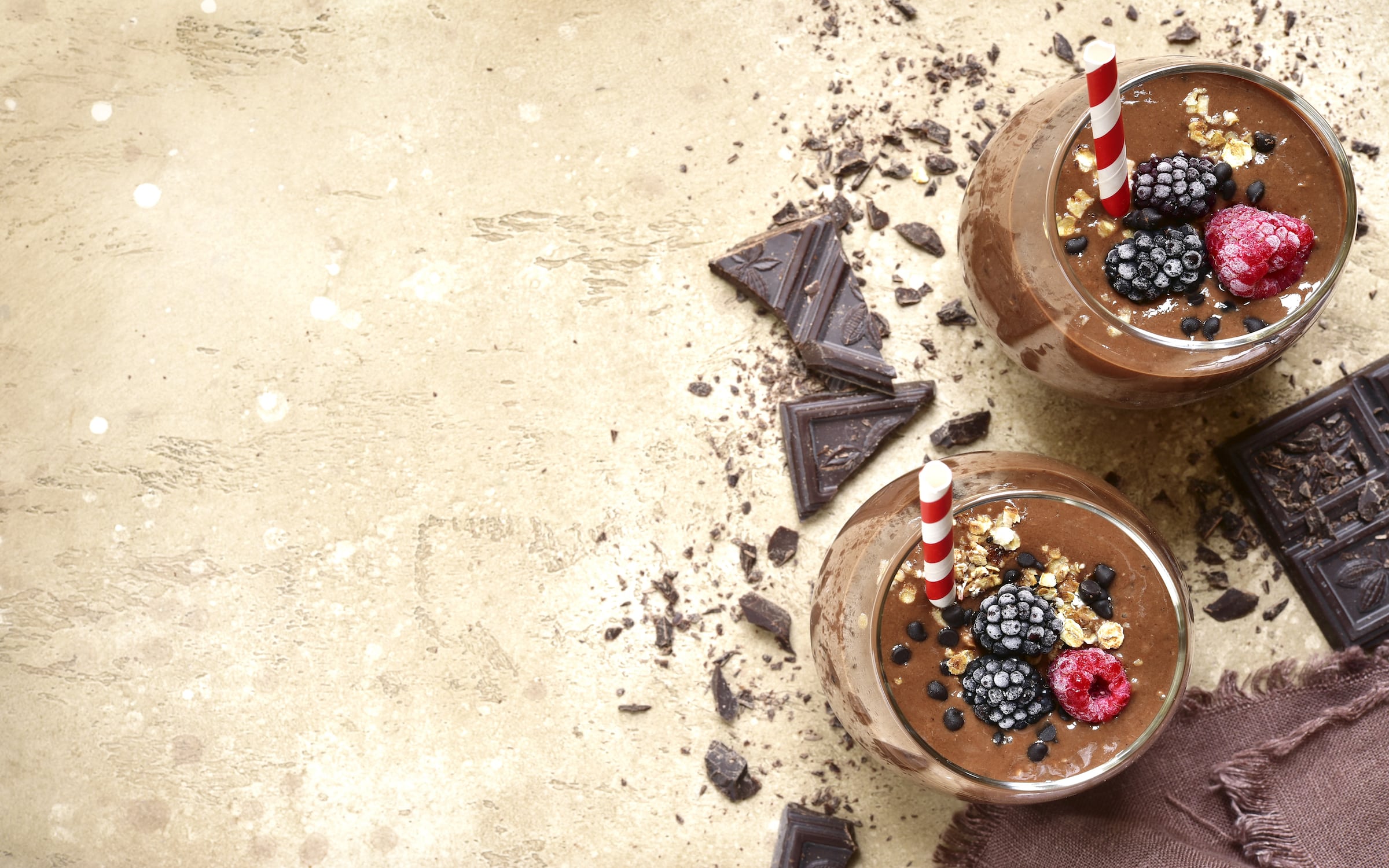 Raspberry Chocolate Smoothie – Dr. Livingood