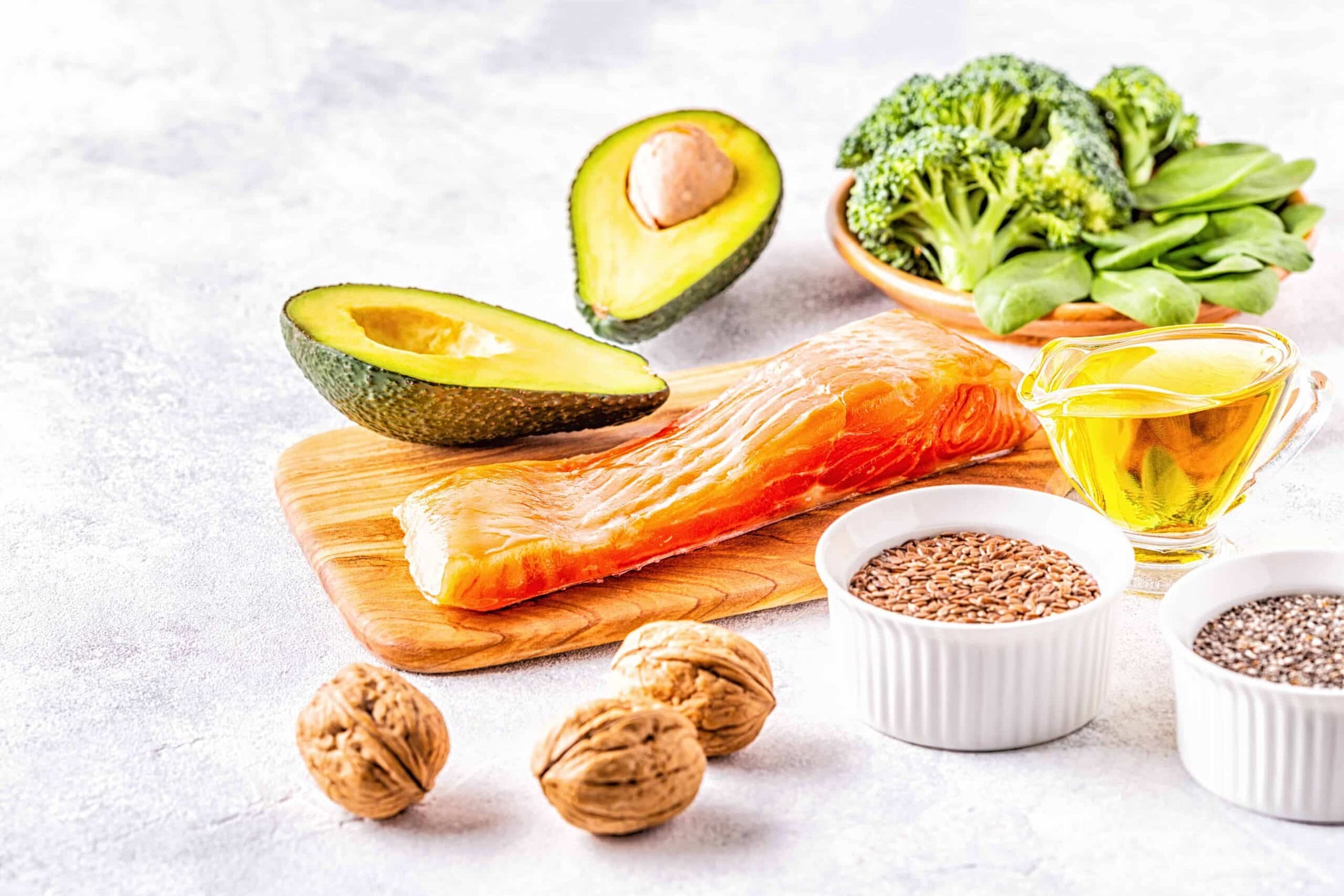 Omega 3 vs. Omega 6 Understanding The Differences Dr Livingood