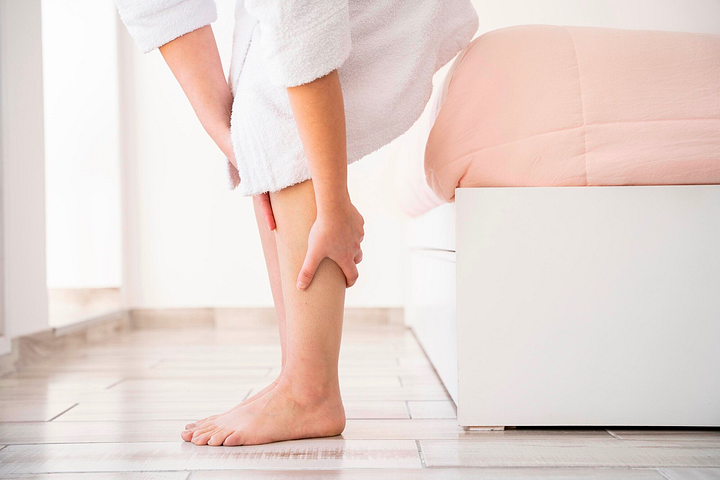 Combat Leg Swelling and Edema Naturally: Key Remedies for Fluid Balance