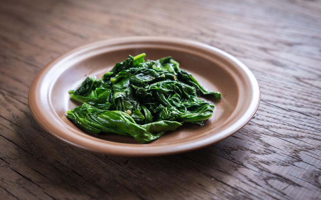 Cooked spinach on a plate