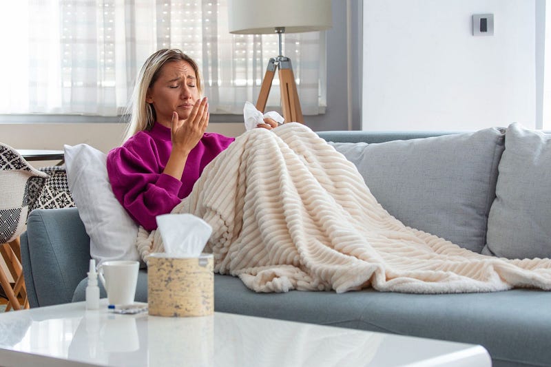 10 Natural Tips to Get Rid of a Cold NOW