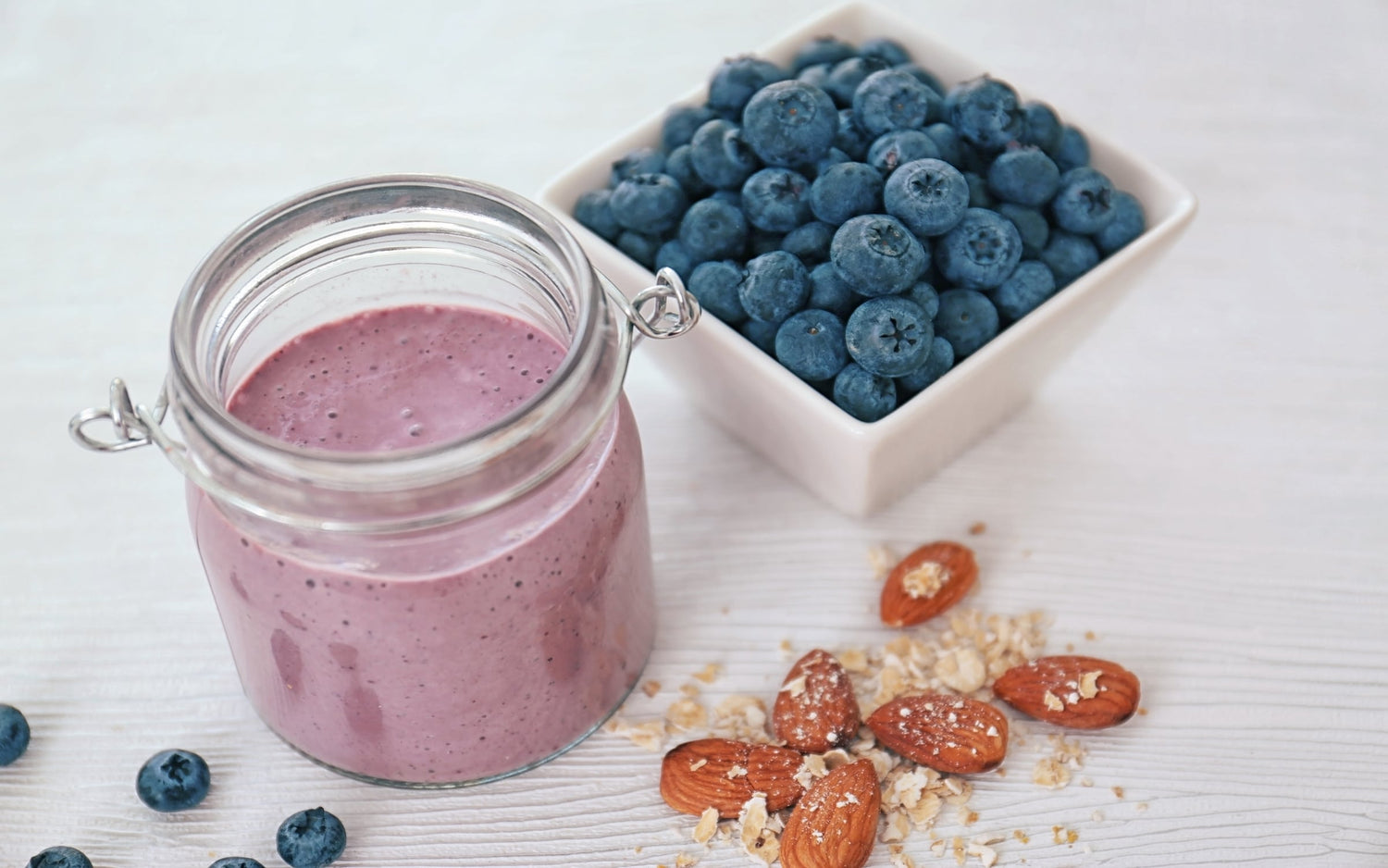 Blueberry Almond Milk Smoothie Dr Livingood