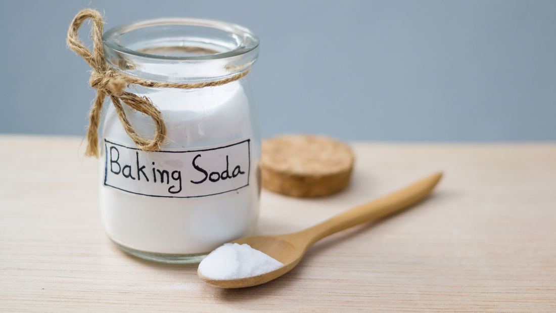 13 Amazing Benefits and Uses of Baking Soda