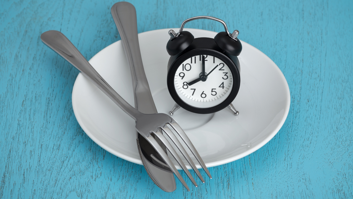 How 16+ Hours Of Fasting Can Make You Thin Again